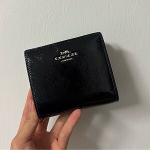 NWT Coach Snap Wallet in Black/Silver